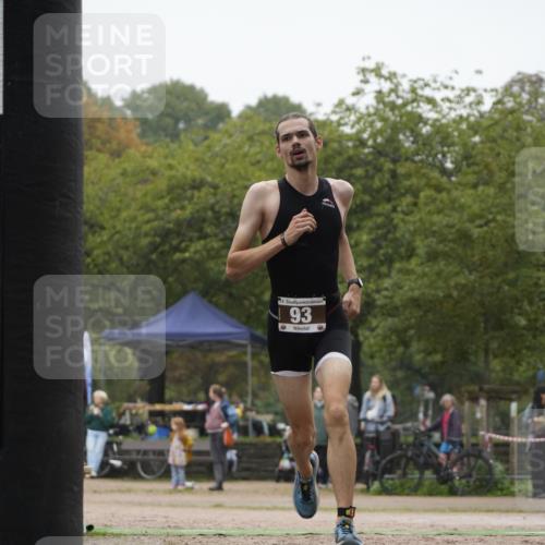 13.09.2026 - Stadtparktriathlon Patografie http://msf.ph/oto/10252954 13.09.2026 09:52:35 Ziel 93 meine-sportfotos.de