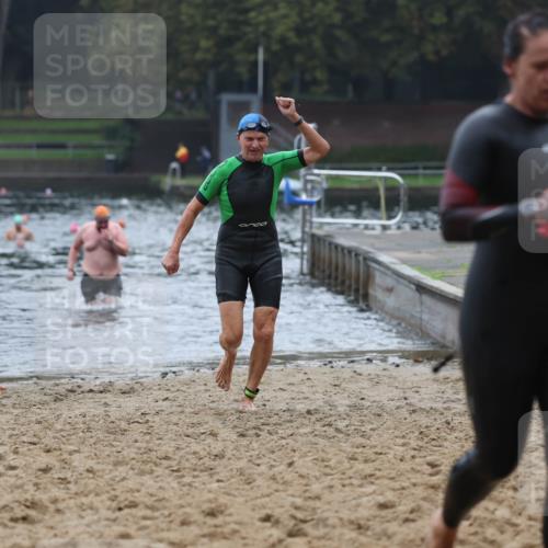 13.09.2026 - Stadtparktriathlon Mo-Foto http://msf.ph/oto/10252975 13.09.2026 09:50:05 Schwimmen 265, 292, 297, 303, 316 meine-sportfotos.de