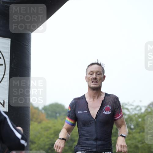 13.09.2026 - Stadtparktriathlon Patografie http://msf.ph/oto/10253011 13.09.2026 09:54:57 Ziel 139, 145 meine-sportfotos.de