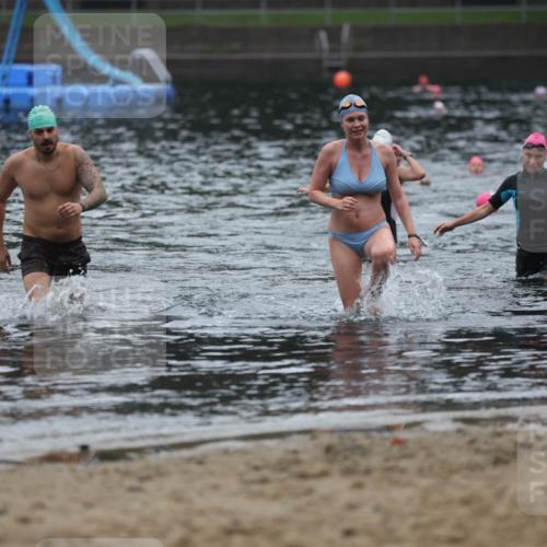 13.09.2026 - Stadtparktriathlon Mo-Foto http://msf.ph/oto/10253025 13.09.2026 09:50:25 Schwimmen 231, 254, 319, 345 meine-sportfotos.de