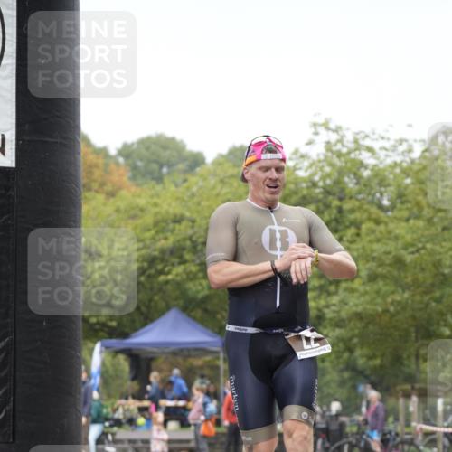13.09.2026 - Stadtparktriathlon Patografie http://msf.ph/oto/10253032 13.09.2026 09:57:22 Ziel 77 meine-sportfotos.de