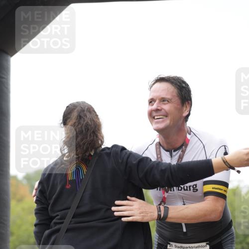 13.09.2026 - Stadtparktriathlon Patografie http://msf.ph/oto/10253048 13.09.2026 09:58:09 Ziel 91 meine-sportfotos.de
