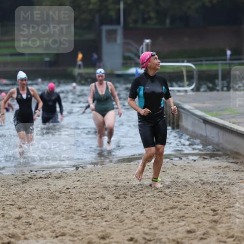13.09.2026 - Stadtparktriathlon Mo-Foto http://msf.ph/oto/10253051 13.09.2026 09:50:34 Schwimmen 231, 252, 254, 319, 330, 343, 345 meine-sportfotos.de