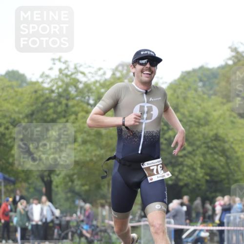 13.09.2026 - Stadtparktriathlon Patografie http://msf.ph/oto/10253059 13.09.2026 09:58:36 Ziel 76 meine-sportfotos.de
