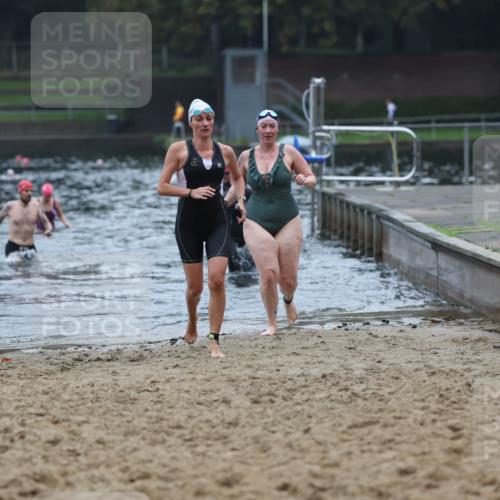 13.09.2026 - Stadtparktriathlon Mo-Foto http://msf.ph/oto/10253060 13.09.2026 09:50:37 Schwimmen 231, 252, 330, 342, 343, 345 meine-sportfotos.de