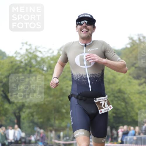13.09.2026 - Stadtparktriathlon Patografie http://msf.ph/oto/10253063 13.09.2026 09:58:37 Ziel 76 meine-sportfotos.de