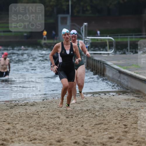 13.09.2026 - Stadtparktriathlon Mo-Foto http://msf.ph/oto/10253064 13.09.2026 09:50:37 Schwimmen 231, 252, 330, 342, 343, 345 meine-sportfotos.de