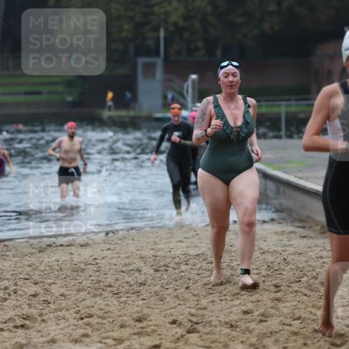 13.09.2026 - Stadtparktriathlon Mo-Foto http://msf.ph/oto/10253073 13.09.2026 09:50:40 Schwimmen 231, 252, 330, 342, 343, 345 meine-sportfotos.de