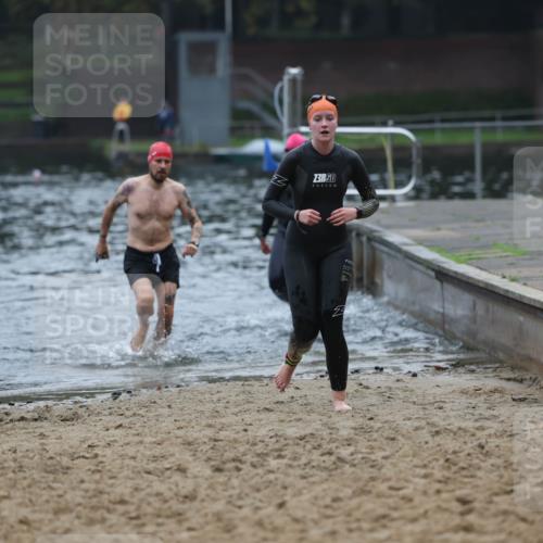 13.09.2026 - Stadtparktriathlon Mo-Foto http://msf.ph/oto/10253078 13.09.2026 09:50:42 Schwimmen 231, 252, 330, 342, 343 meine-sportfotos.de