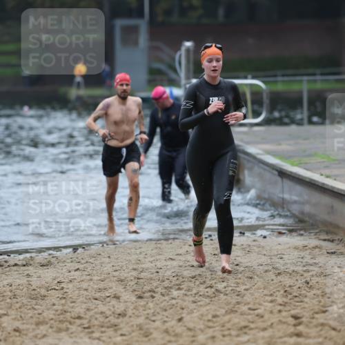 13.09.2026 - Stadtparktriathlon Mo-Foto http://msf.ph/oto/10253082 13.09.2026 09:50:42 Schwimmen 231, 252, 330, 342, 343 meine-sportfotos.de