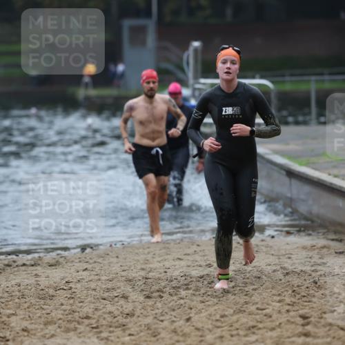 13.09.2026 - Stadtparktriathlon Mo-Foto http://msf.ph/oto/10253086 13.09.2026 09:50:43 Schwimmen 231, 252, 307, 330, 342, 343 meine-sportfotos.de