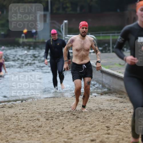 13.09.2026 - Stadtparktriathlon Mo-Foto http://msf.ph/oto/10253092 13.09.2026 09:50:45 Schwimmen 252, 307, 330, 342, 343 meine-sportfotos.de