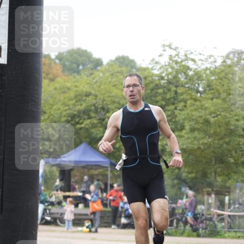 13.09.2026 - Stadtparktriathlon Patografie http://msf.ph/oto/10253099 13.09.2026 09:59:40 Ziel 106, 115, 138 meine-sportfotos.de