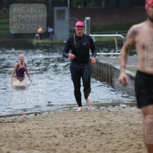13.09.2026 - Stadtparktriathlon Mo-Foto http://msf.ph/oto/10253104 13.09.2026 09:50:46 Schwimmen 252, 307, 330, 342, 343 meine-sportfotos.de