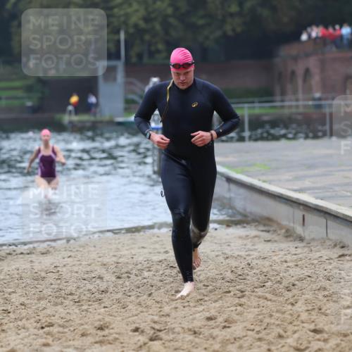 13.09.2026 - Stadtparktriathlon Mo-Foto http://msf.ph/oto/10253115 13.09.2026 09:50:49 Schwimmen 252, 307, 330, 342 meine-sportfotos.de