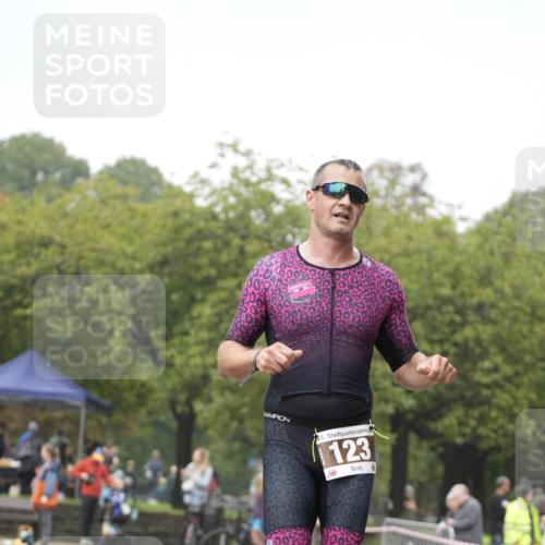 13.09.2026 - Stadtparktriathlon Patografie http://msf.ph/oto/10253117 13.09.2026 09:59:54 Ziel 123, 138 meine-sportfotos.de