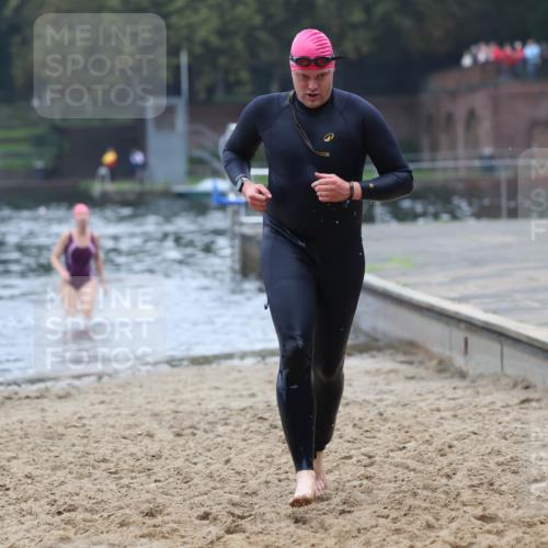 13.09.2026 - Stadtparktriathlon Mo-Foto http://msf.ph/oto/10253119 13.09.2026 09:50:50 Schwimmen 252, 307, 342 meine-sportfotos.de