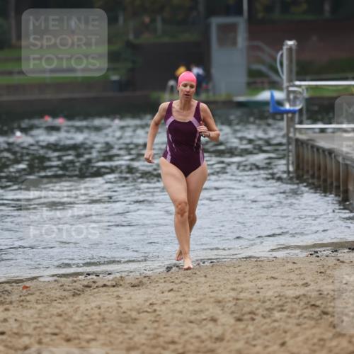 13.09.2026 - Stadtparktriathlon Mo-Foto http://msf.ph/oto/10253125 13.09.2026 09:50:53 Schwimmen 307, 342 meine-sportfotos.de