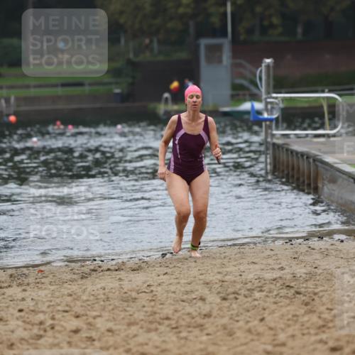 13.09.2026 - Stadtparktriathlon Mo-Foto http://msf.ph/oto/10253127 13.09.2026 09:50:54 Schwimmen 307, 342 meine-sportfotos.de