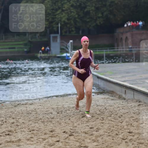 13.09.2026 - Stadtparktriathlon Mo-Foto http://msf.ph/oto/10253135 13.09.2026 09:50:55 Schwimmen 307 meine-sportfotos.de