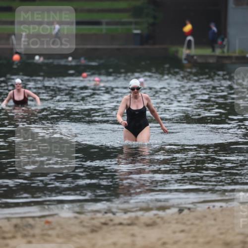 13.09.2026 - Stadtparktriathlon Mo-Foto http://msf.ph/oto/10253149 13.09.2026 09:51:24 Schwimmen 327 meine-sportfotos.de