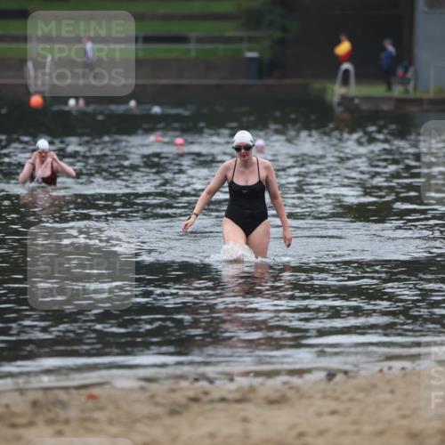 13.09.2026 - Stadtparktriathlon Mo-Foto http://msf.ph/oto/10253151 13.09.2026 09:51:24 Schwimmen 327 meine-sportfotos.de