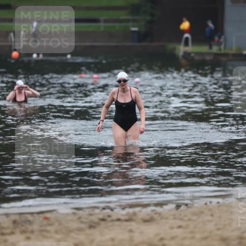 13.09.2026 - Stadtparktriathlon Mo-Foto http://msf.ph/oto/10253154 13.09.2026 09:51:25 Schwimmen 327 meine-sportfotos.de