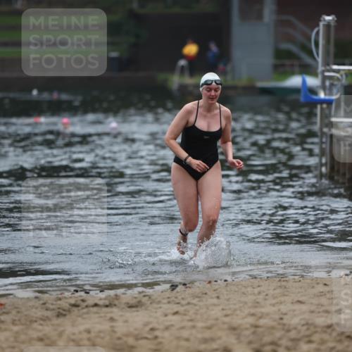 13.09.2026 - Stadtparktriathlon Mo-Foto http://msf.ph/oto/10253164 13.09.2026 09:51:31 Schwimmen 327 meine-sportfotos.de
