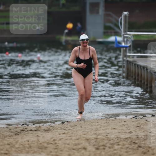 13.09.2026 - Stadtparktriathlon Mo-Foto http://msf.ph/oto/10253166 13.09.2026 09:51:31 Schwimmen 327 meine-sportfotos.de