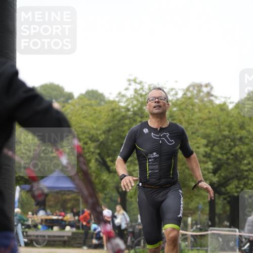 13.09.2026 - Stadtparktriathlon Patografie http://msf.ph/oto/10253193 13.09.2026 10:02:47 Ziel 101 meine-sportfotos.de