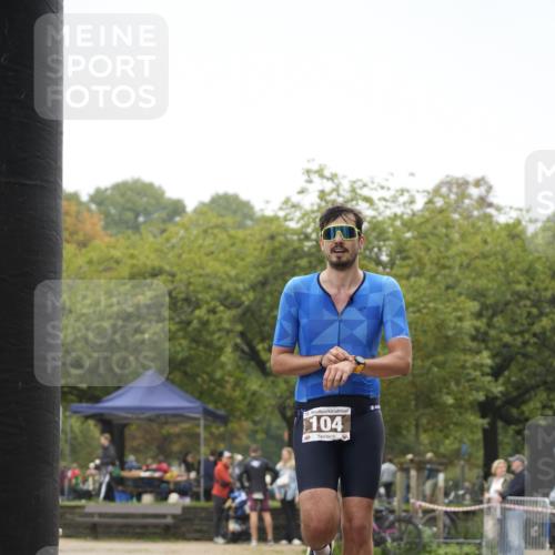 13.09.2026 - Stadtparktriathlon Patografie http://msf.ph/oto/10253202 13.09.2026 10:03:40 Ziel 104 meine-sportfotos.de