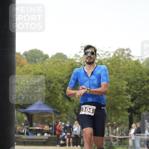 13.09.2026 - Stadtparktriathlon Patografie http://msf.ph/oto/10253204 13.09.2026 10:03:40 Ziel 104 meine-sportfotos.de