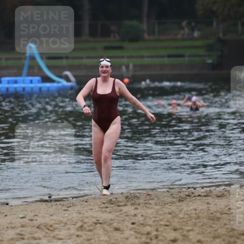 13.09.2026 - Stadtparktriathlon Mo-Foto http://msf.ph/oto/10253209 13.09.2026 09:51:49 Schwimmen 305 meine-sportfotos.de