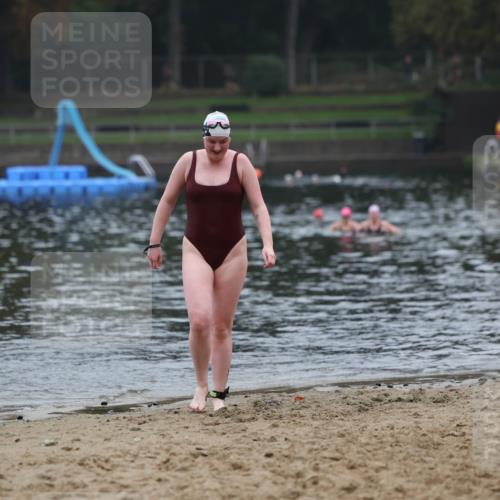 13.09.2026 - Stadtparktriathlon Mo-Foto http://msf.ph/oto/10253215 13.09.2026 09:51:51 Schwimmen 305 meine-sportfotos.de
