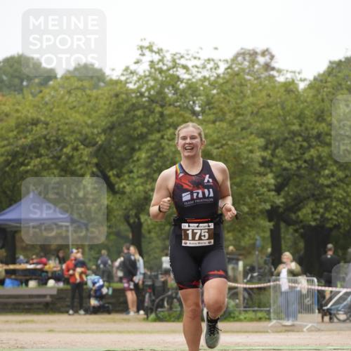 13.09.2026 - Stadtparktriathlon Patografie http://msf.ph/oto/10253237 13.09.2026 10:04:38 Ziel 175 meine-sportfotos.de