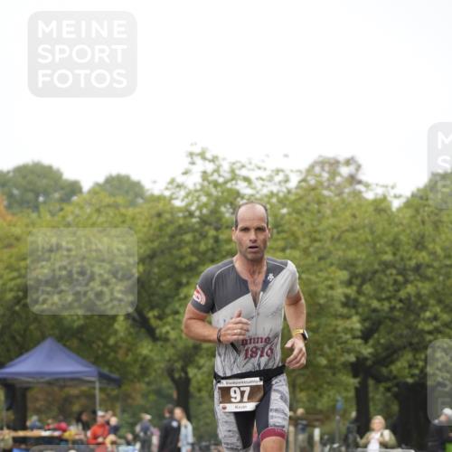 13.09.2026 - Stadtparktriathlon Patografie http://msf.ph/oto/10253248 13.09.2026 10:04:57 Ziel 97 meine-sportfotos.de