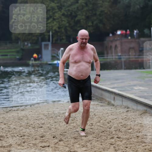 13.09.2026 - Stadtparktriathlon Mo-Foto http://msf.ph/oto/10253293 13.09.2026 09:52:33 Schwimmen 275 meine-sportfotos.de
