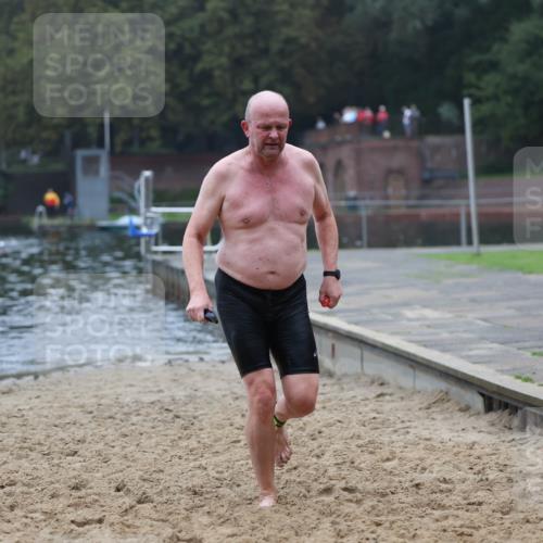 13.09.2026 - Stadtparktriathlon Mo-Foto http://msf.ph/oto/10253295 13.09.2026 09:52:34 Schwimmen 275 meine-sportfotos.de