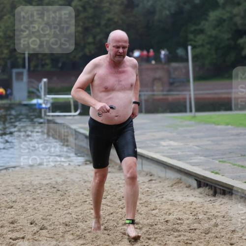 13.09.2026 - Stadtparktriathlon Mo-Foto http://msf.ph/oto/10253297 13.09.2026 09:52:34 Schwimmen 275 meine-sportfotos.de