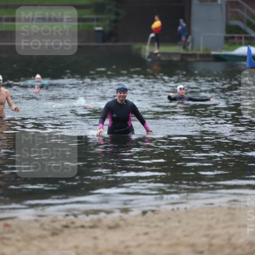 13.09.2026 - Stadtparktriathlon Mo-Foto http://msf.ph/oto/10253304 13.09.2026 09:53:31 Schwimmen 306 meine-sportfotos.de