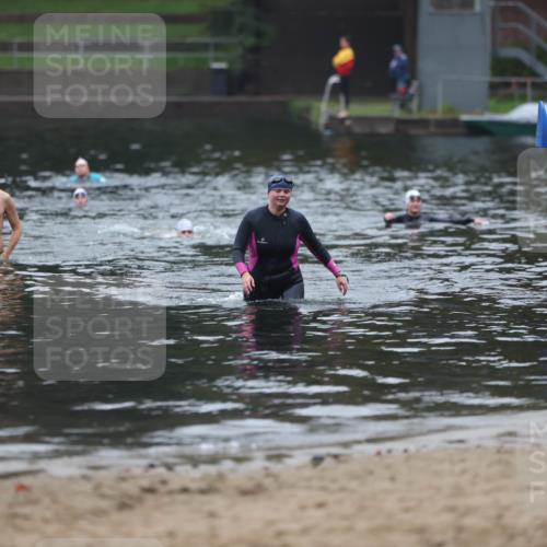 13.09.2026 - Stadtparktriathlon Mo-Foto http://msf.ph/oto/10253307 13.09.2026 09:53:32 Schwimmen 306 meine-sportfotos.de
