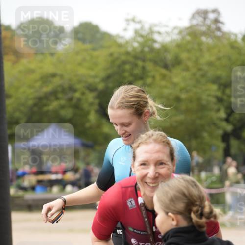 13.09.2026 - Stadtparktriathlon Patografie http://msf.ph/oto/10253326 13.09.2026 10:06:42 Ziel 165, 184 meine-sportfotos.de