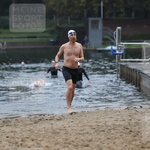 13.09.2026 - Stadtparktriathlon Mo-Foto http://msf.ph/oto/10253357 13.09.2026 09:53:51 Schwimmen 225, 299 meine-sportfotos.de