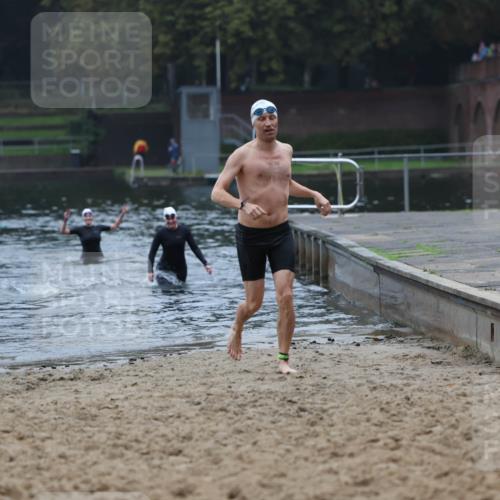 13.09.2026 - Stadtparktriathlon Mo-Foto http://msf.ph/oto/10253360 13.09.2026 09:53:53 Schwimmen 225, 295, 299 meine-sportfotos.de