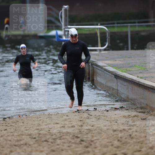 13.09.2026 - Stadtparktriathlon Mo-Foto http://msf.ph/oto/10253377 13.09.2026 09:53:59 Schwimmen 225, 234, 295, 299 meine-sportfotos.de