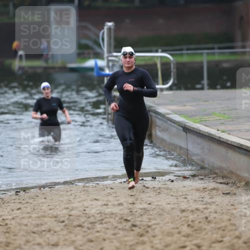13.09.2026 - Stadtparktriathlon Mo-Foto http://msf.ph/oto/10253380 13.09.2026 09:54:00 Schwimmen 225, 234, 295, 299 meine-sportfotos.de