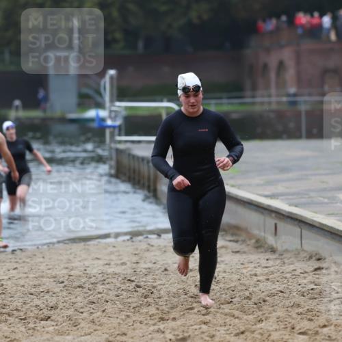 13.09.2026 - Stadtparktriathlon Mo-Foto http://msf.ph/oto/10253394 13.09.2026 09:54:02 Schwimmen 225, 234, 295 meine-sportfotos.de