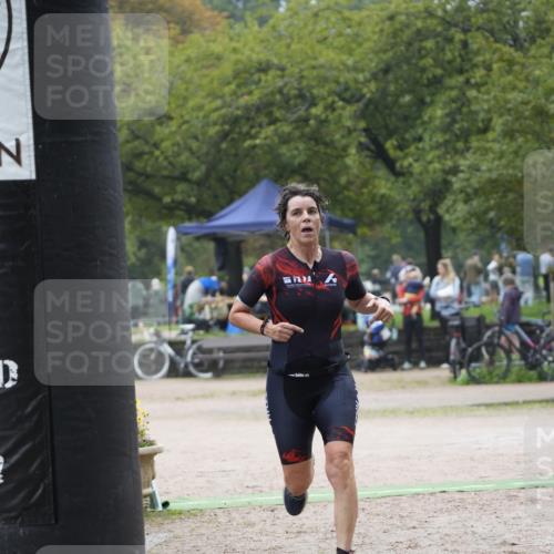 13.09.2026 - Stadtparktriathlon Patografie http://msf.ph/oto/10253399 13.09.2026 10:08:06 Ziel 176 meine-sportfotos.de