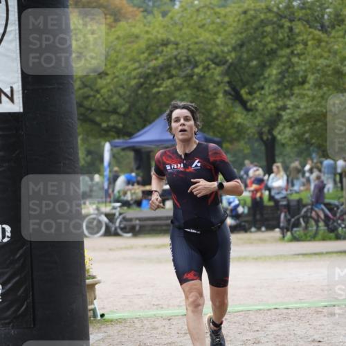 13.09.2026 - Stadtparktriathlon Patografie http://msf.ph/oto/10253401 13.09.2026 10:08:06 Ziel 176 meine-sportfotos.de
