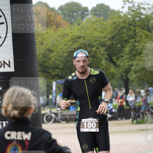 13.09.2026 - Stadtparktriathlon Patografie http://msf.ph/oto/10253419 13.09.2026 10:08:30 Ziel 100, 163 meine-sportfotos.de